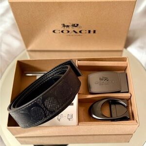 Coach New Leather Belt Set !